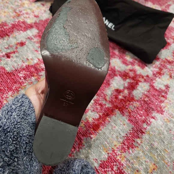 💯 Chanel Rare Chained Shoes ❤️💯 - Picture 6 of 9